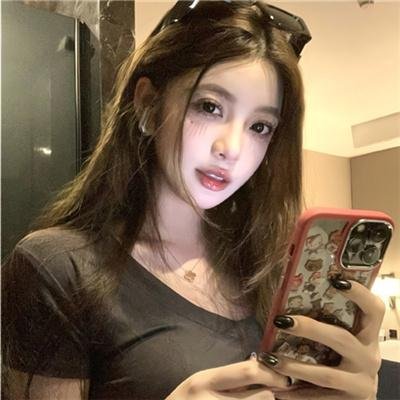 财富、年轻和美貌